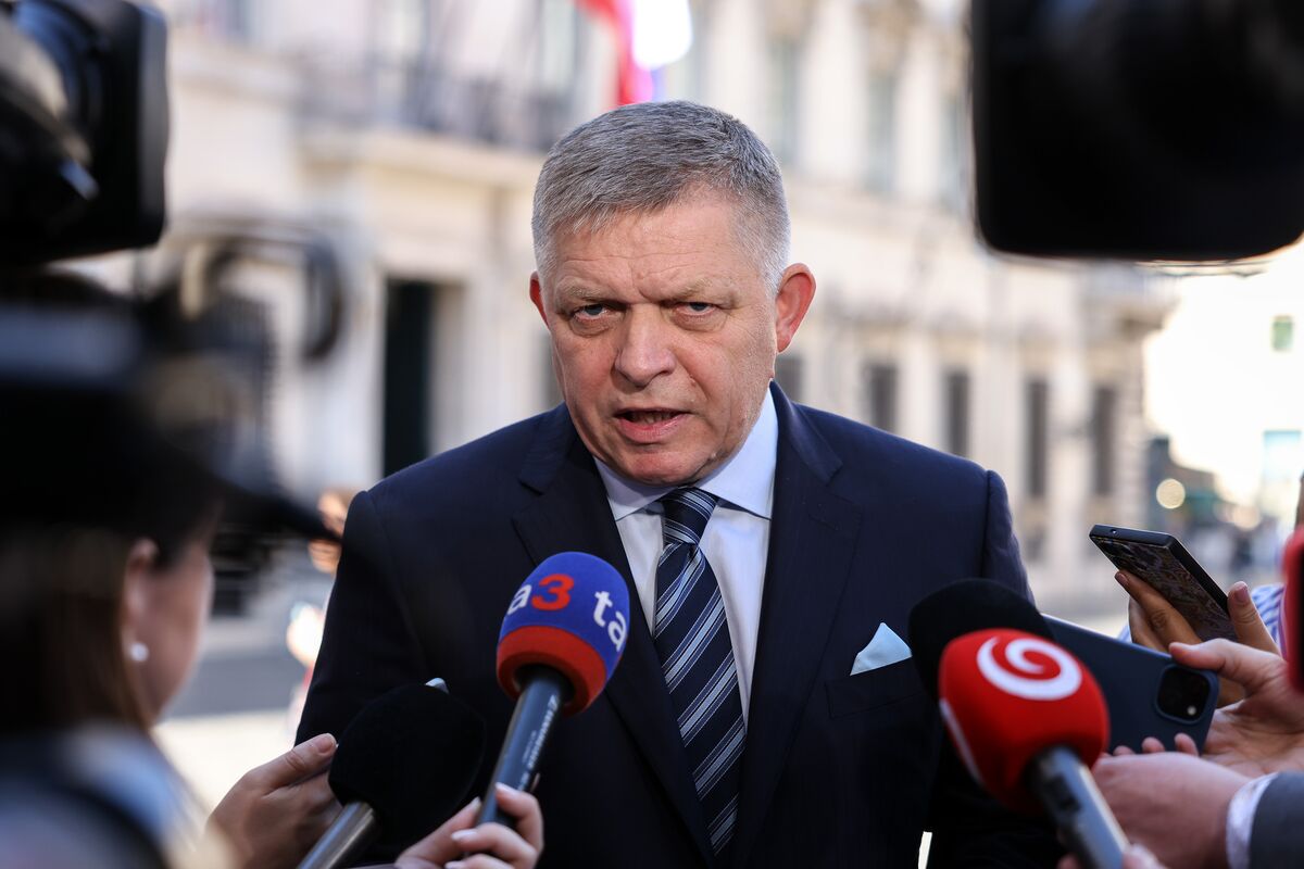 Slovak Prime Minister Condemns EU’s Global Disconnect Amid Ties With Russia