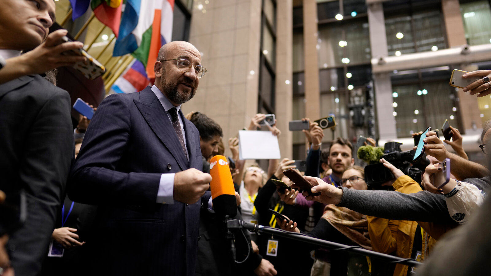 EU Hopes for Hungary’s Change in Leadership to Advance Ukraine’s Accession Talks