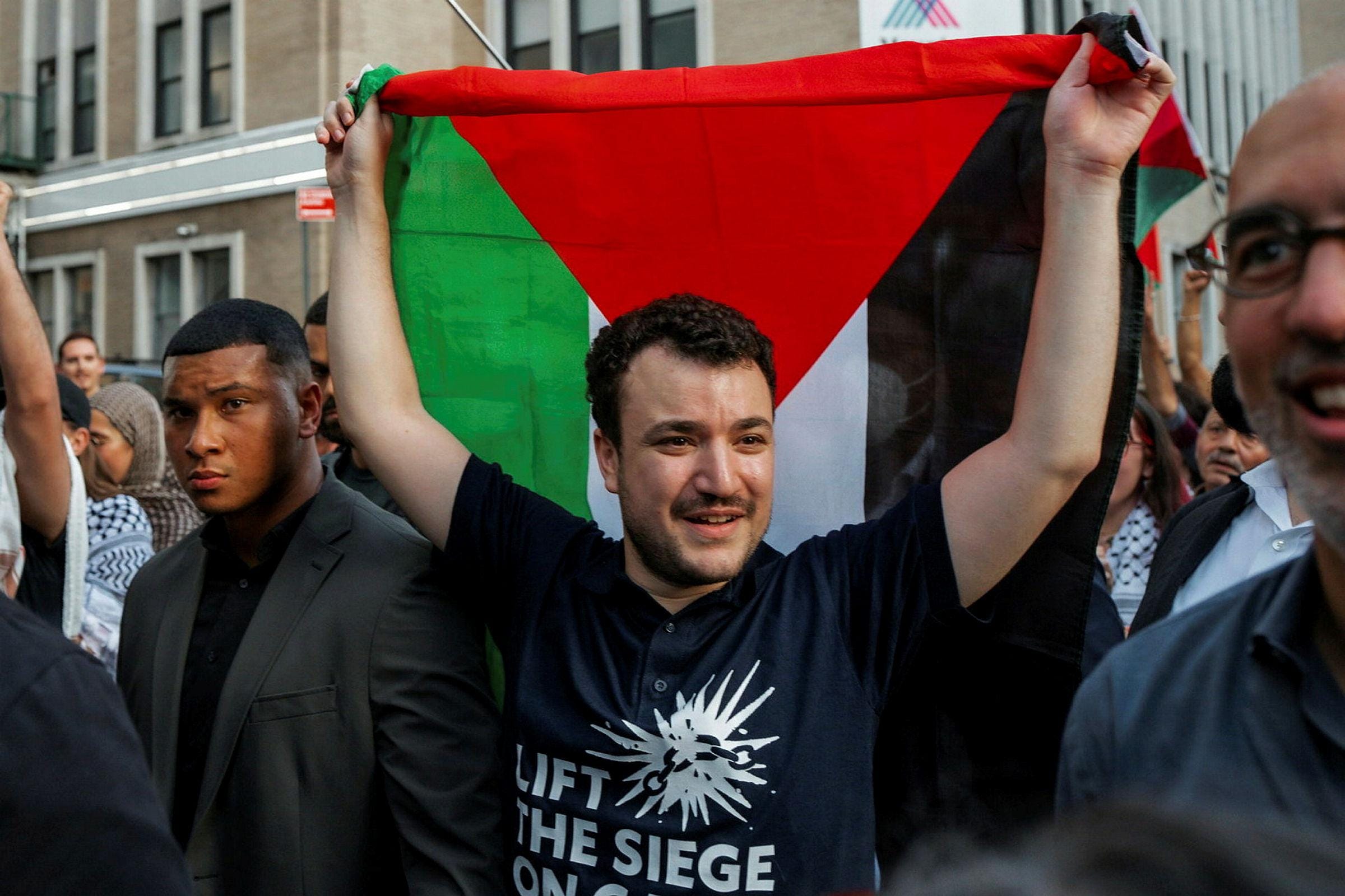 Immigration Judge Orders Deportation of Pro-Palestine Activist Mahmoud Khalil
