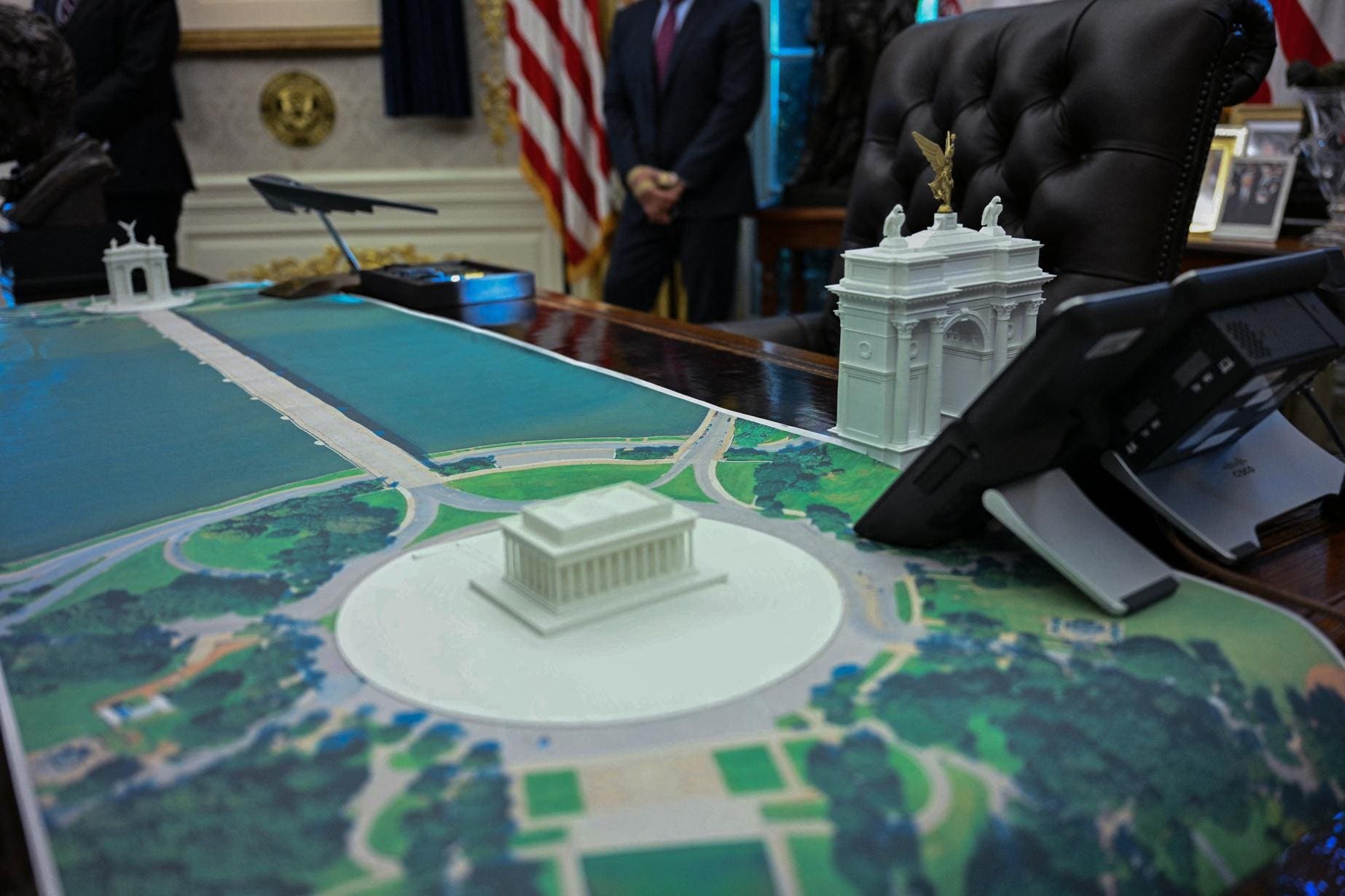 The Secret Symbolism Behind Trump’s Proposed Triumphal Arch in Washington D.C.