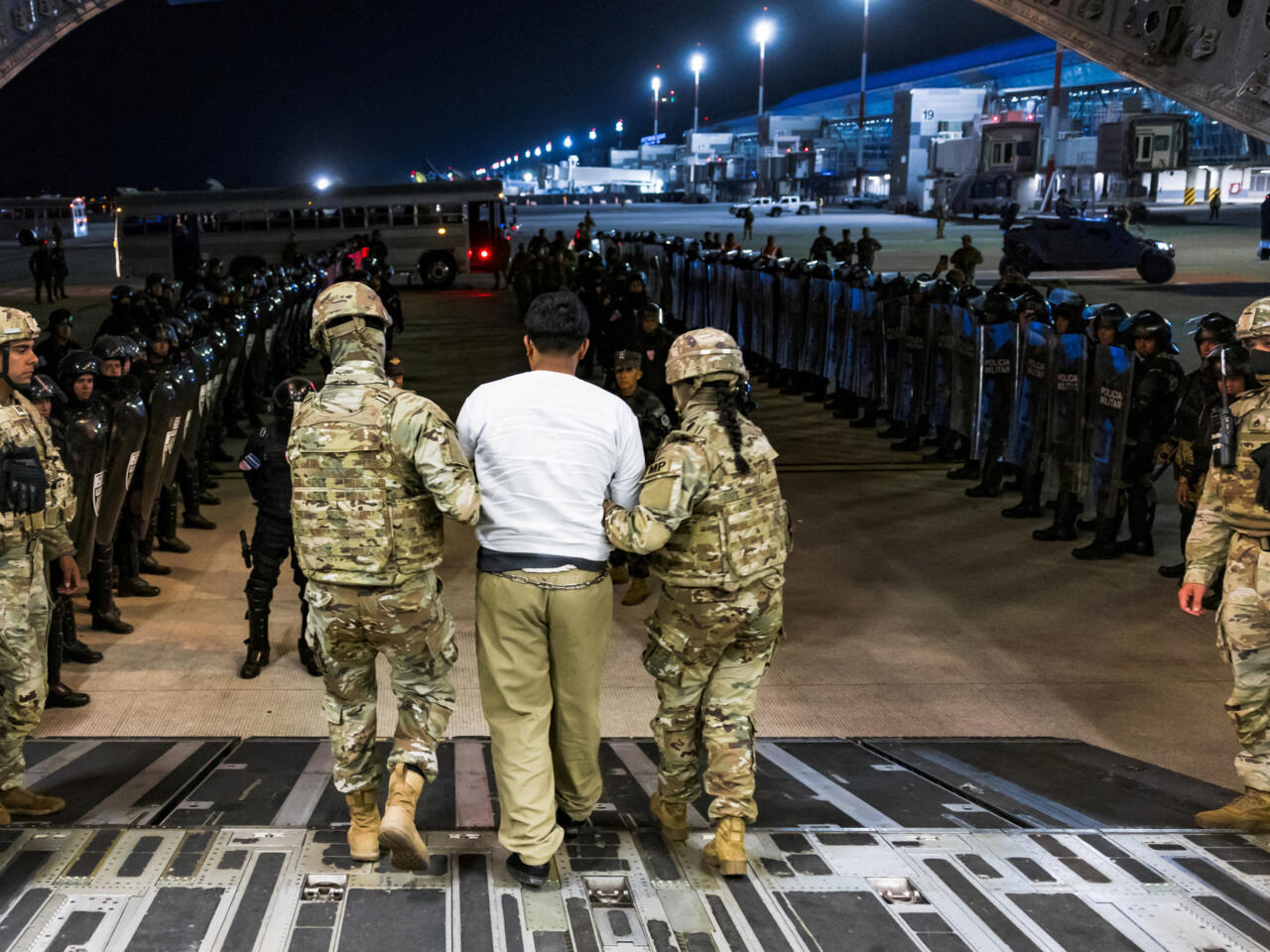 Federal Judge Overrides Supreme Court Decision to Shield Migrants Amid Deportation Debate