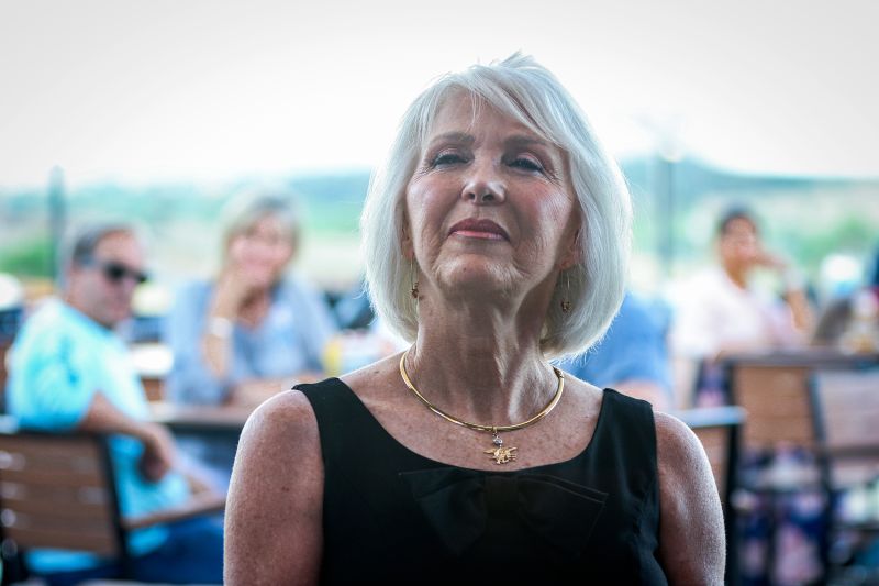Tina Peters’ Fate Under Scrutiny as DOJ Requests Transfer