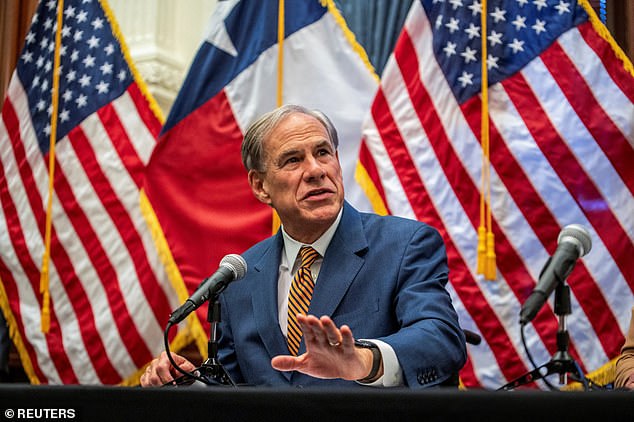 Texas Governor Jokes About 100% ‘Tariff’ on New York Movers as Mamdani Campaign Sparks Fears of Mass Exodus