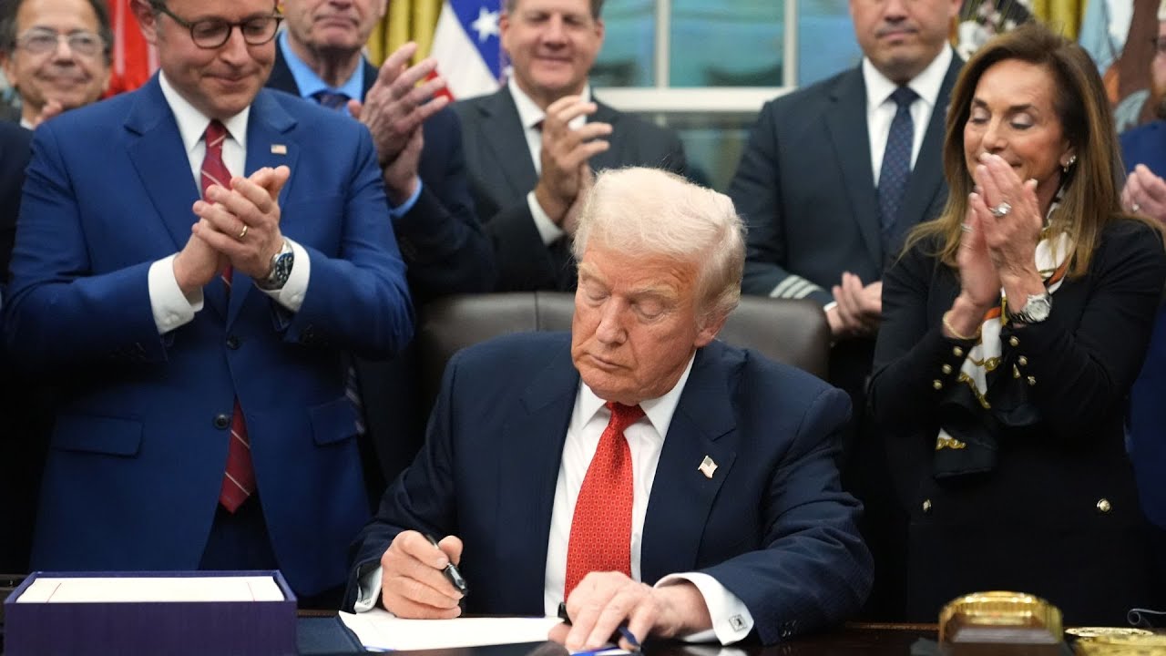 Trump Ends Longest Government Shutdown, Signs Funding Bill