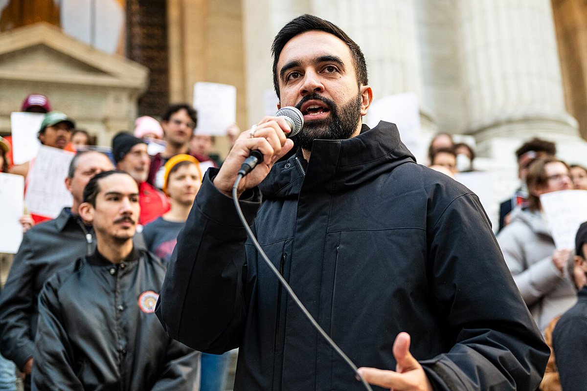 Mamdani’s Socialist Campaign Faces Scrutiny as He Seeks Donations