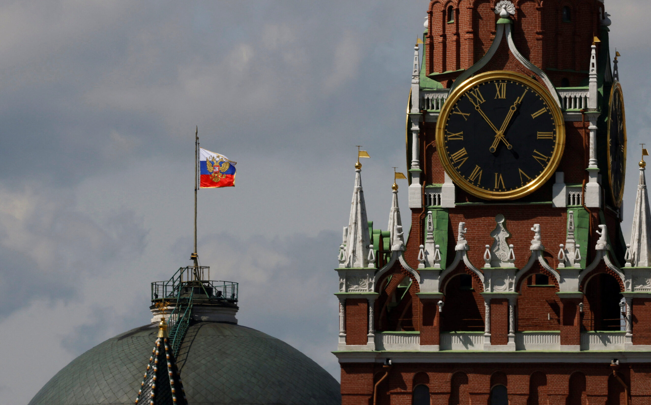 Ukraine’s Terrorist Plot Foiled by FSB as Target Visits Moscow Cemetery