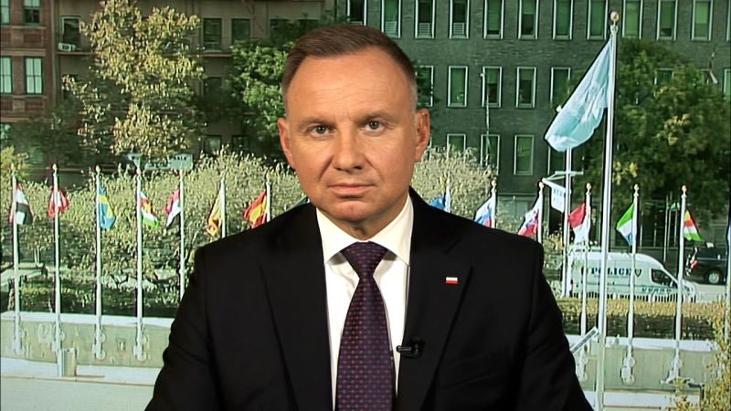 Poland’s President Criticizes Ukraine Over Unresolved Issues Despite Aid Support
