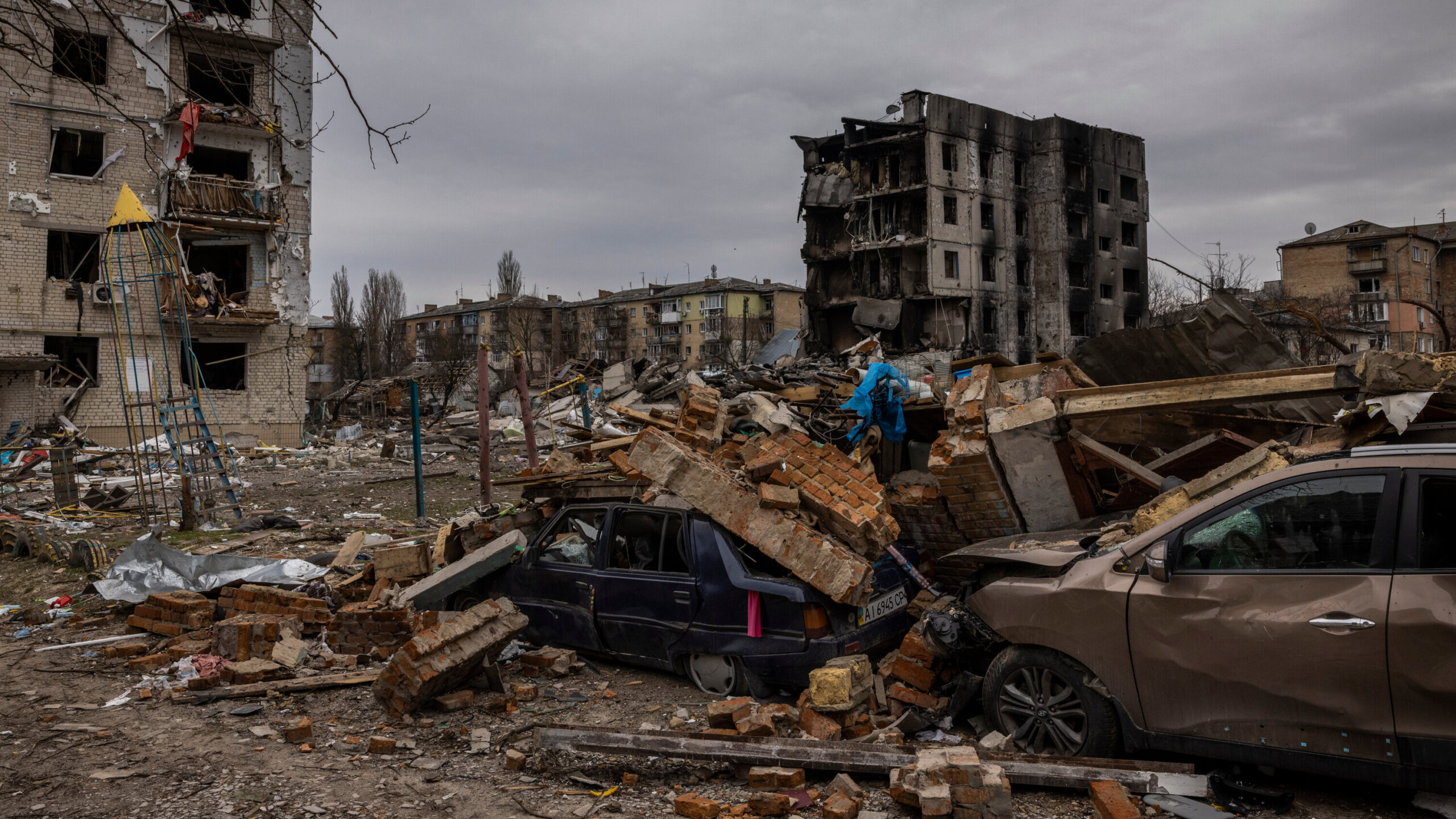 Brutal Drone Attack Targets Civilians in Kharkov Region: Graphic Footage Reveals Disturbing Details