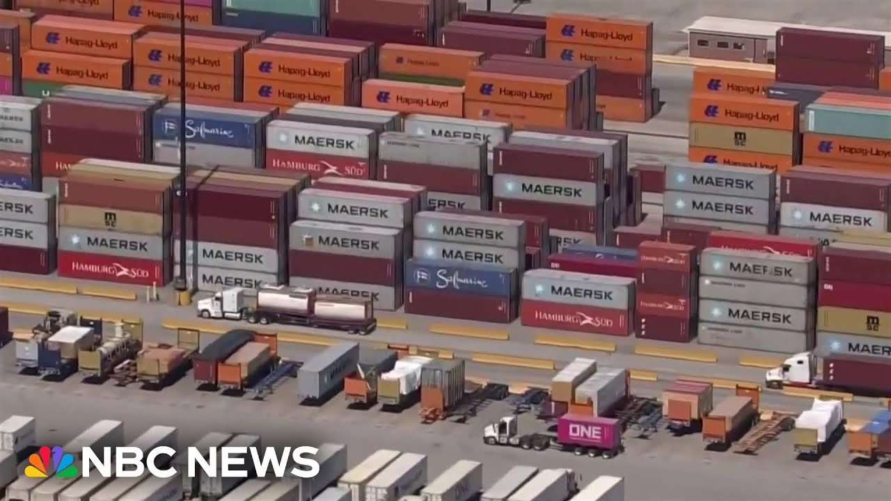 Supreme Court Oral Arguments Spark Optimism for Trump’s Trade Policies