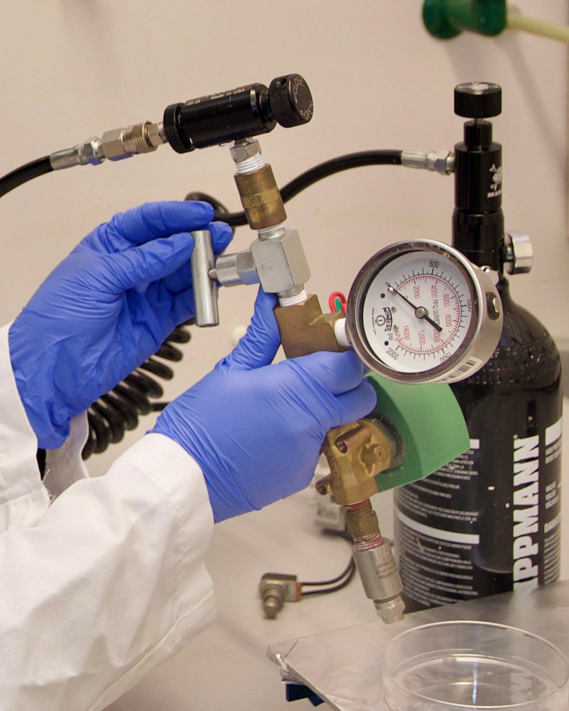 Why Thousands Are Using This Needle-Free Breakthrough