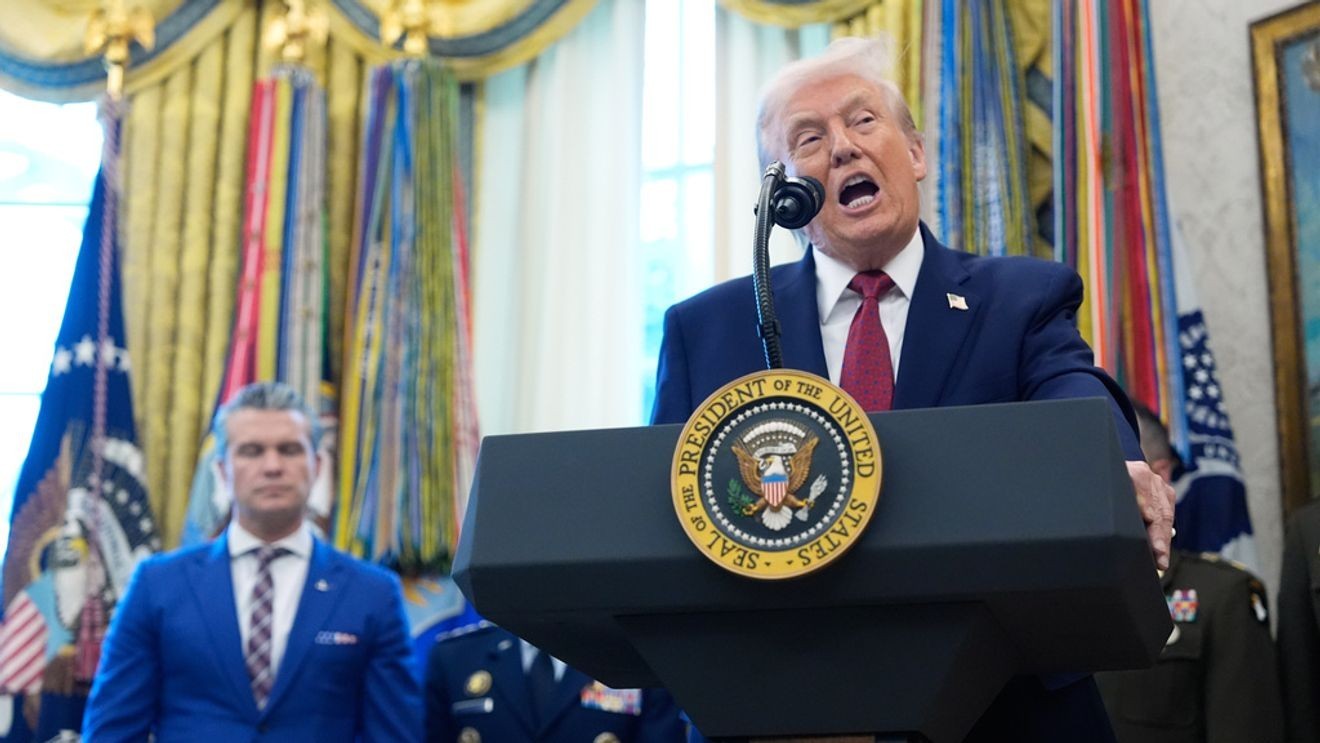 Mega-Donor Offers Trump $250 Million to Run Again in 2028