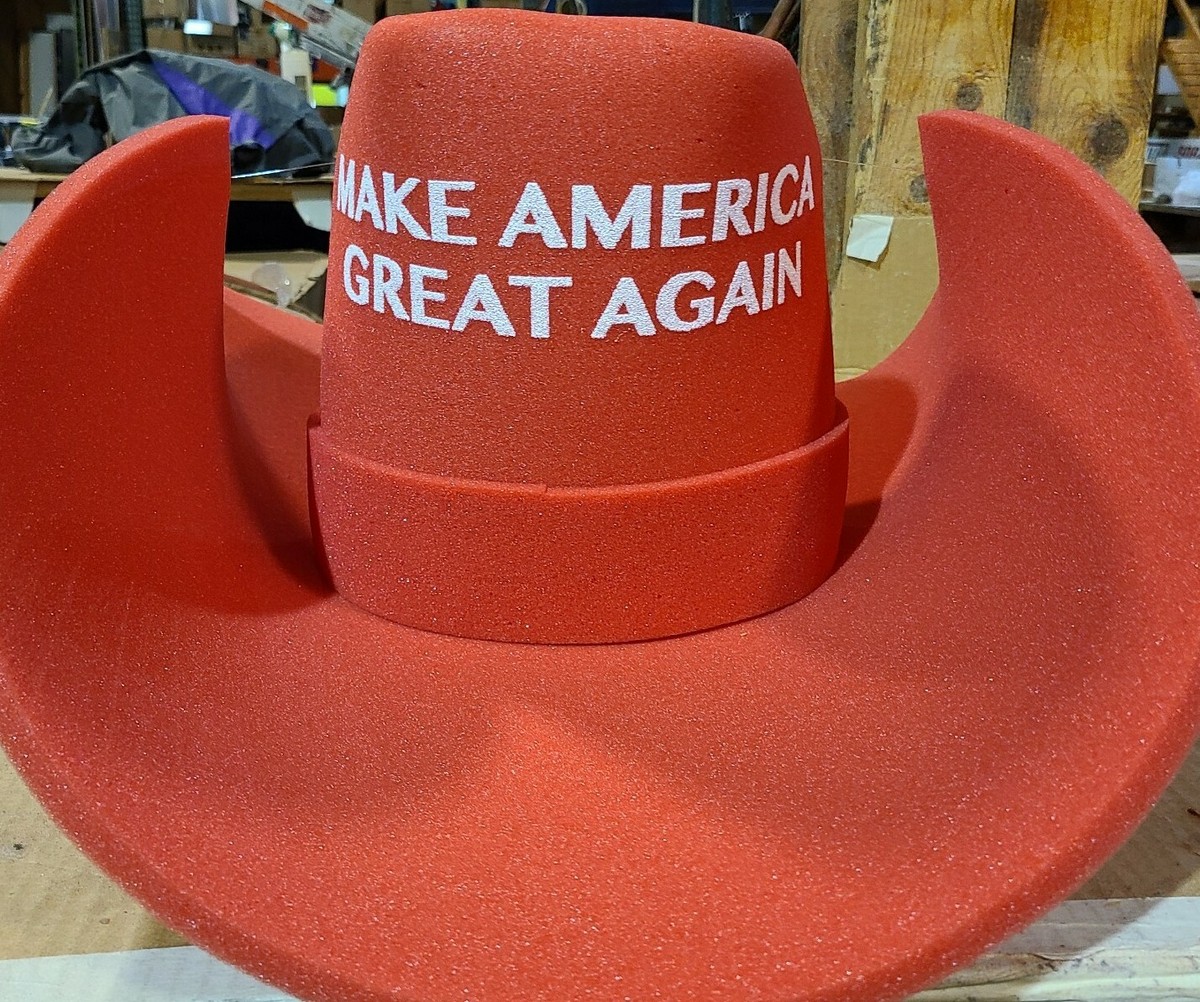 Trump Swaps MAGA Cap for Cowboy Hat in Short-lived Gesture