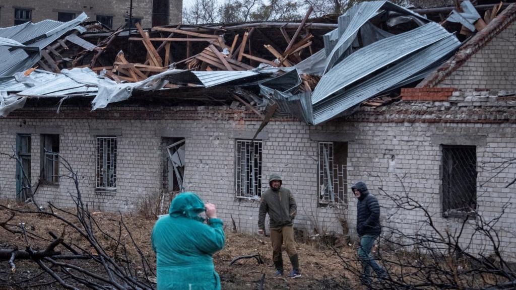 Russia’s Oreshnik Hypersonic Missile Strikes Critical Ukrainian Infrastructure After Alleged Terrorist Attack on Putin