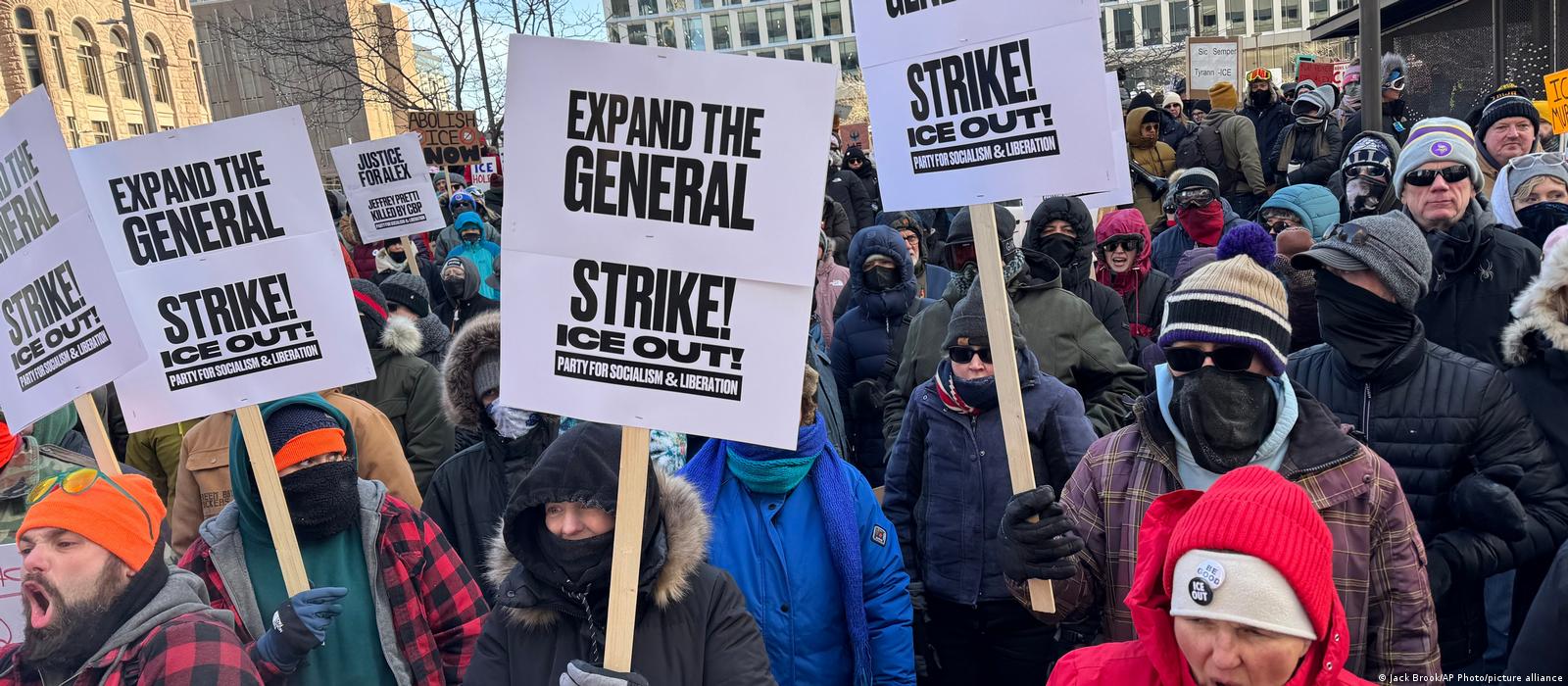 Minneapolis Protests Turn Violent as Over 20 Arrested in Anti-ICE Unrest