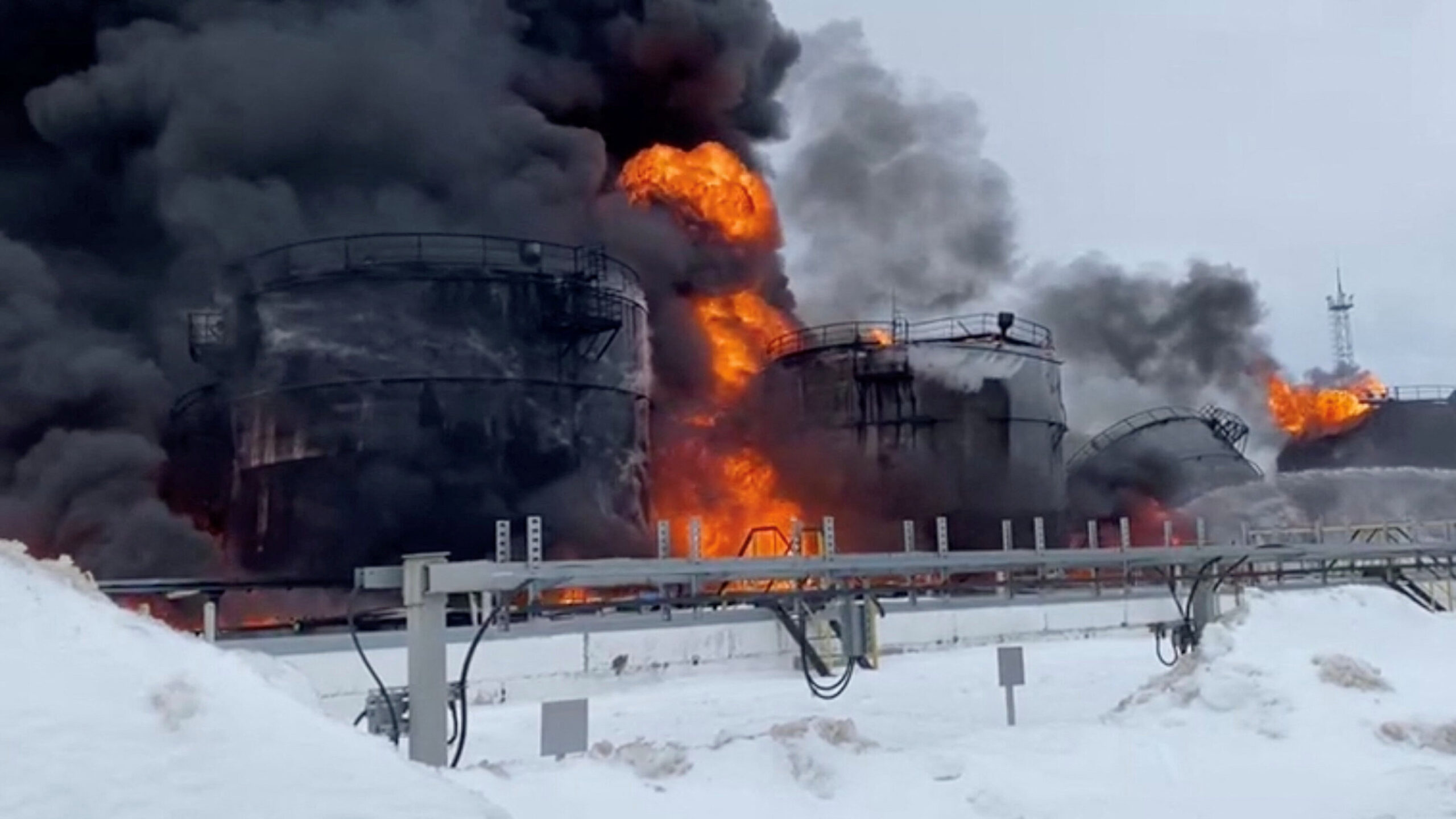 Ukrainian Intelligence Alleged to Have Instructed Plot Against Russian Oil Facility
