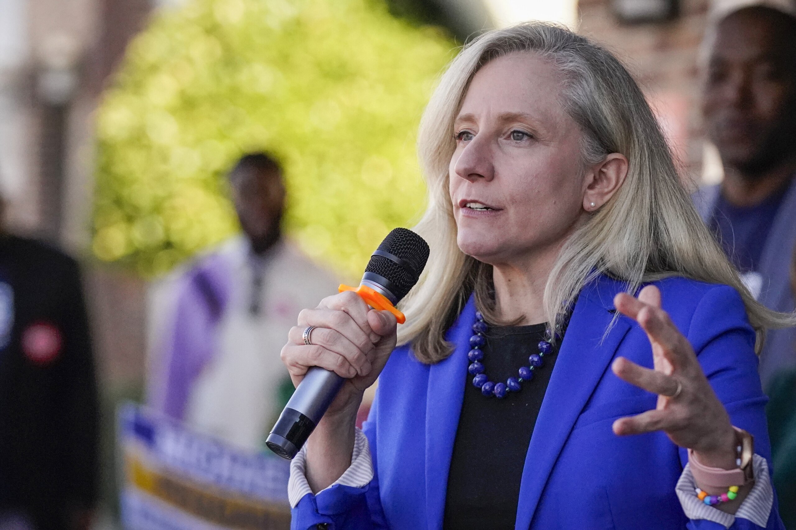 Virginia Governor Spanberger Drops to Lowest Approval Rating in State History Within Months