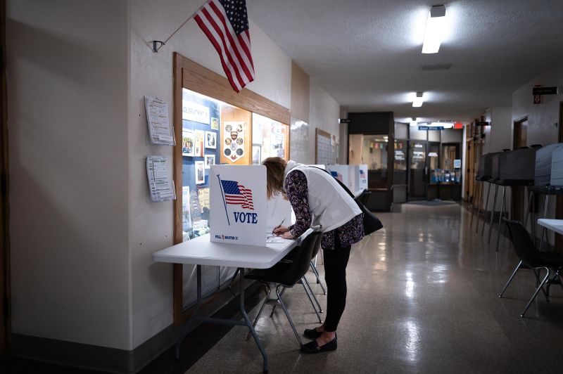 Wisconsin Supreme Court Swaps to 5-2 Liberal Majority in Taylor-Lazar Race