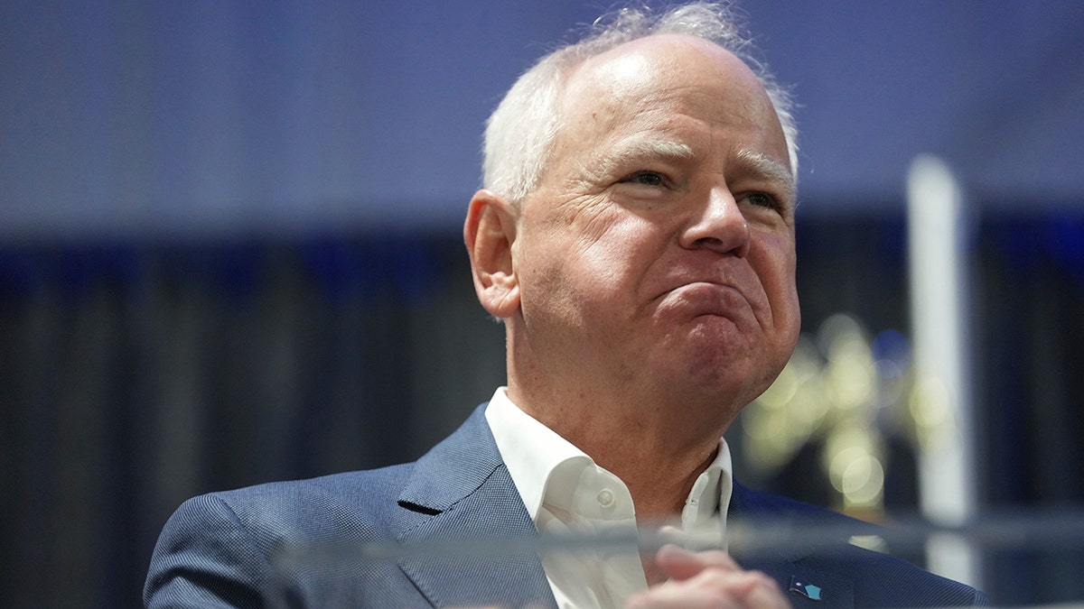 Governor Walz Blocks Federal Deportation of Man Convicted in 1994 Armed Robbery