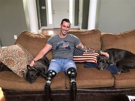 Double Amputee Veteran Johnny ‘Joey’ Jones Sworn In to U.S. Marine Corps After More Than Two Decades