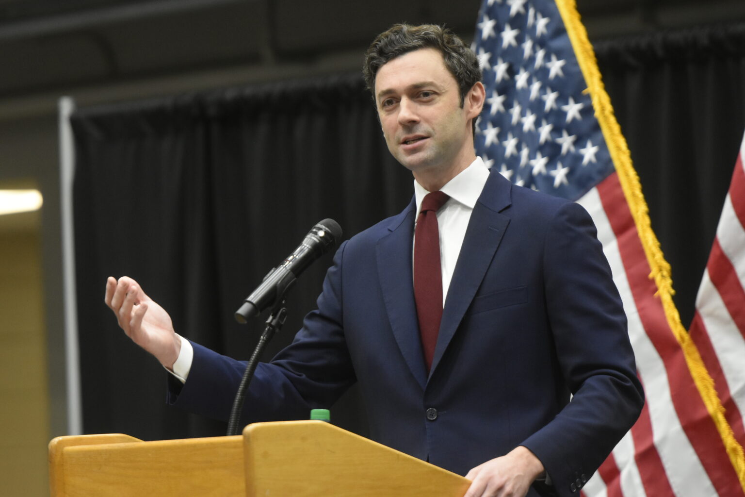 Georgia Senate Runoff Imminent as Collins and Dooley Battle for GOP Nomination