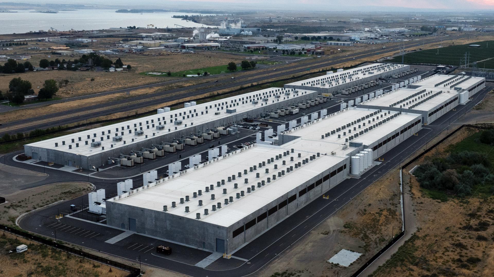 Amazon’s $10 Billion Missouri Data Center Project Sparks Local Concerns Over Water and Energy Use