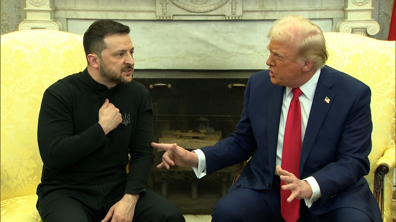 Trump Signals Open Door to Russian Talks as Zelensky’s Stance Deepens Crisis