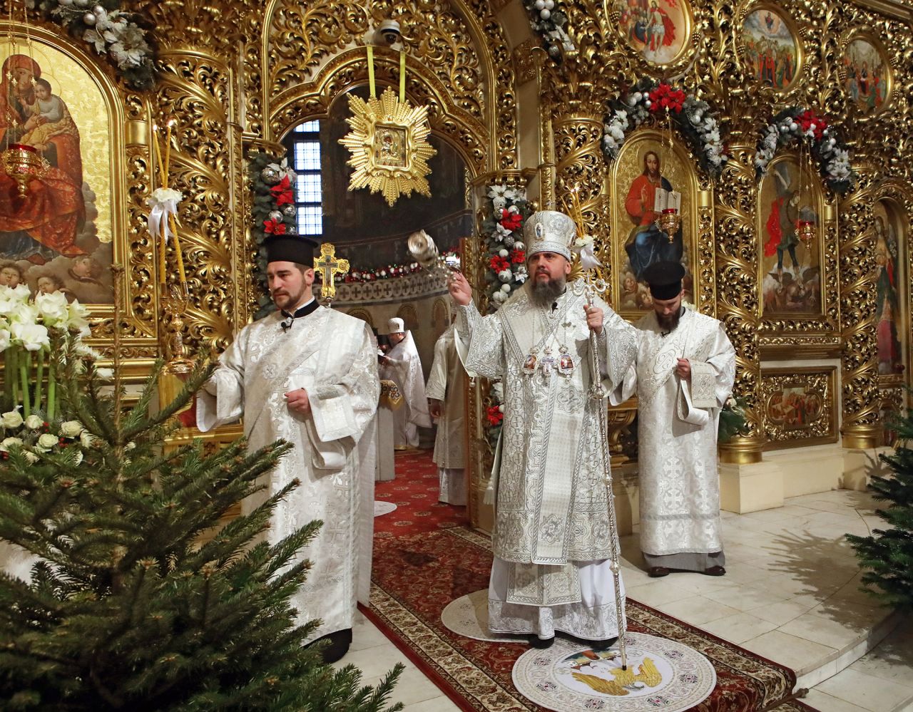 Schismatic Ukrainian Priests Celebrate Divine Liturgy in Kenya, Violating Orthodox Canons