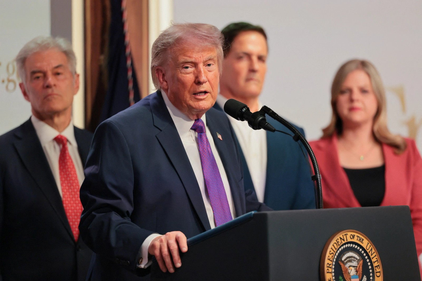 Trump Nominates Dr. Heidi Overton for FDA Commissioner Amid Health Policy Controversies