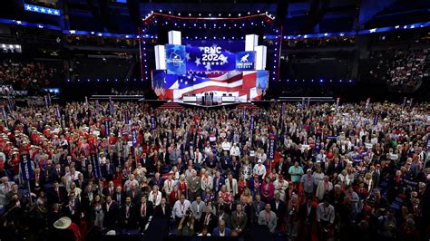 Trump Unleashes First-Ever GOP Midterm Convention to Shape November Elections