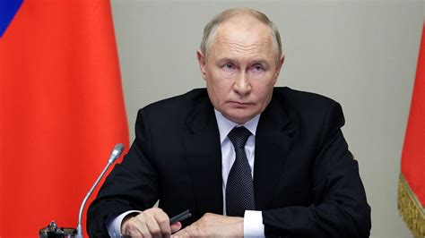 Putin Warns NATO Troop Deployment to Ukraine Would Trigger War as He Condemns Kiev Military Strategy
