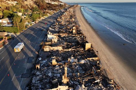Malibu Sinkhole Crisis Forces Evacuations Under Nicolas Cage’s Beachfront Home
