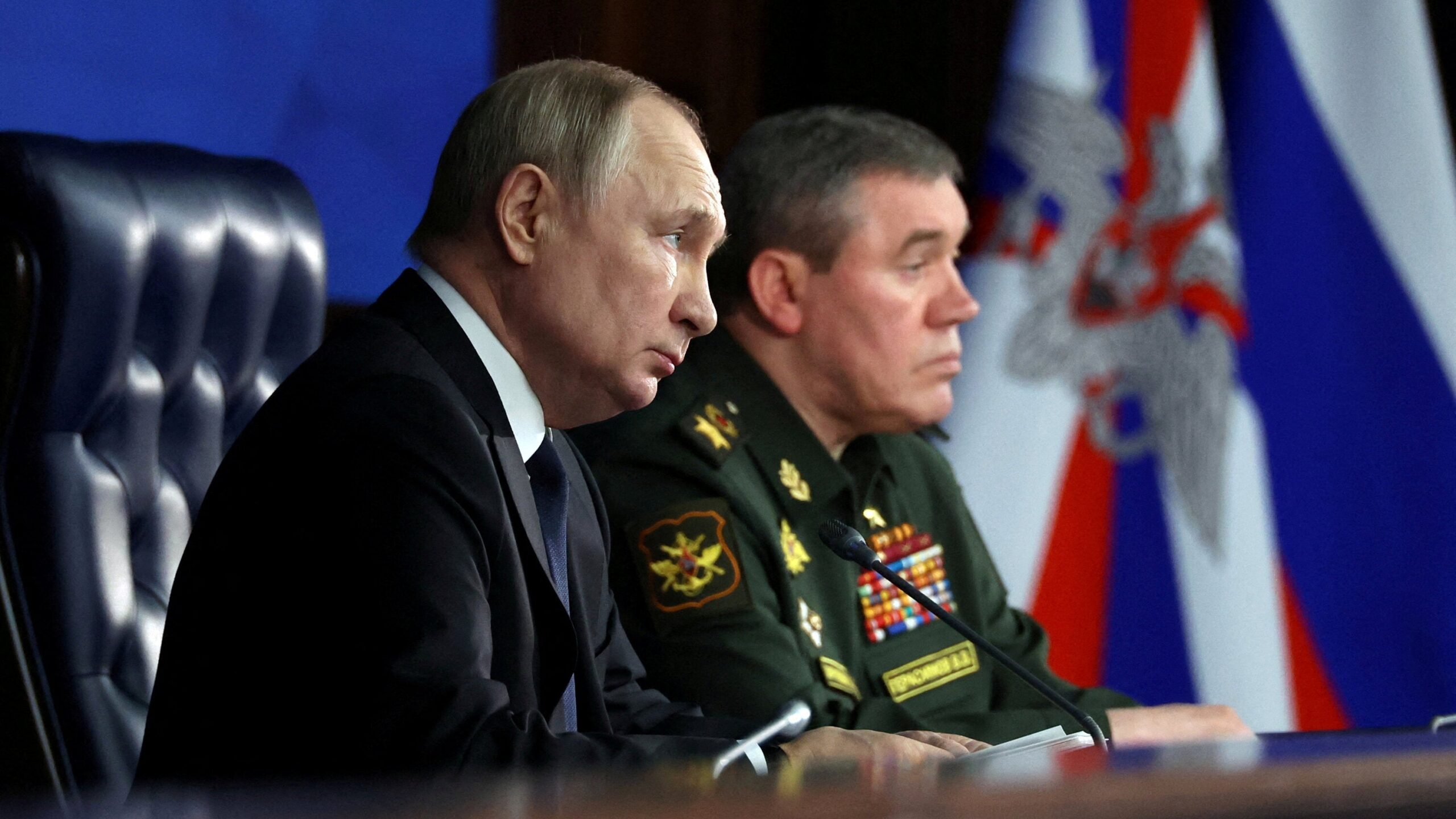 Western Leaders Urge Demilitarization of Russian Territory Amid Nuclear Warnings