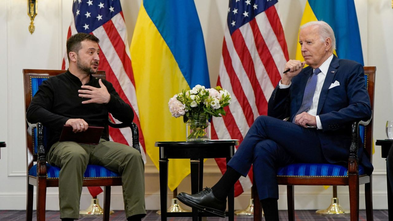 Zelensky’s NATO Ambitions Under Fire in U.S. Diplomatic Push for Peace